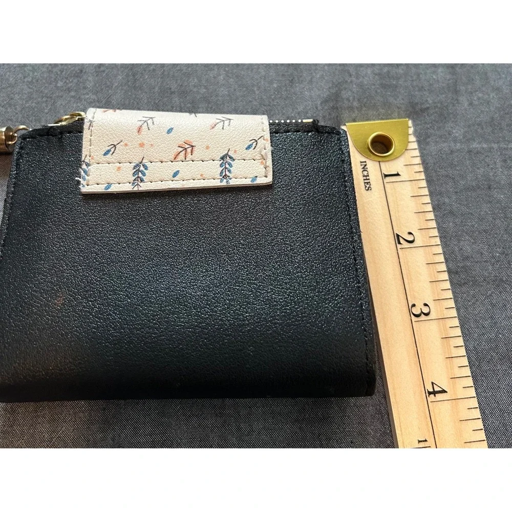 Womens Black Faux Leather Bifold Wallet Floral Snap Tassel Zipper Gold Leaf
